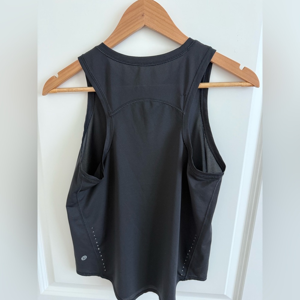 Lululemon Black Sleeveless Athletic Tank Top